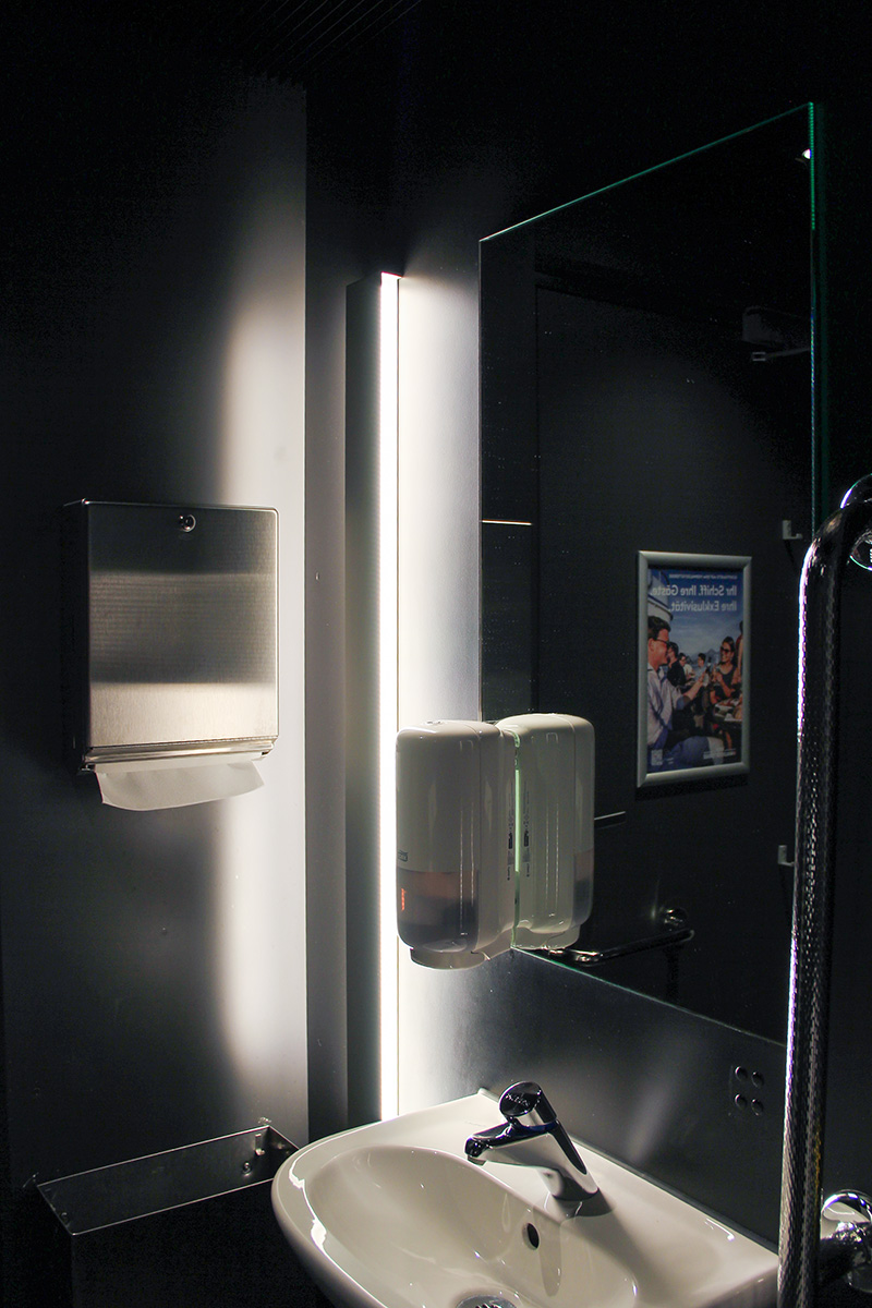 MS Cirrus Toilette